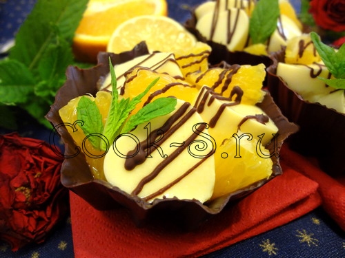 шоколадные корзинки с апельсиновым желе и лимонным конфи