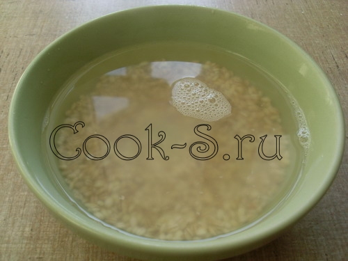 грибной суп с перловкой - залить кипятком