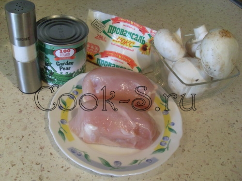 салат с курицей и грибами - ингредиенты
