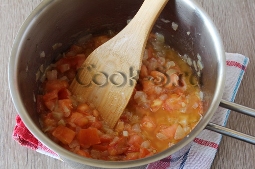 приготовление  томатного соуса