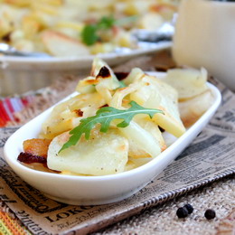 Картошка, запеченная с салом