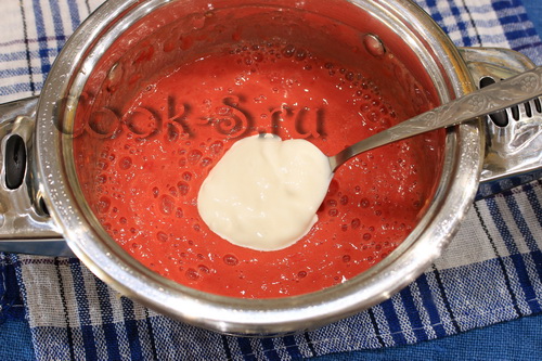 томатно-сметанный соус