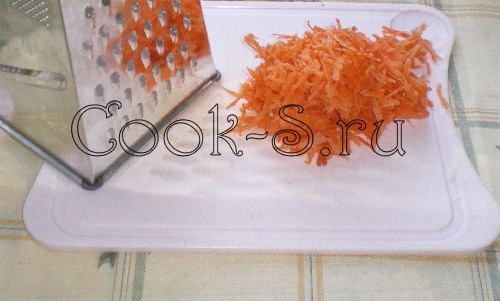 грибной суп из шампиньонов - натереть морковь
