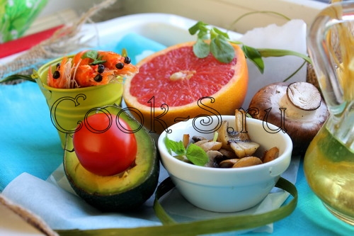 салат с грейпфрутом, авокадо и креветками - ингредиенты