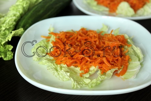 Пикантный салат с корейской морковью и ветчиной