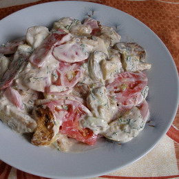 Теплый салат из кабачков 