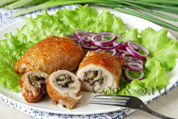 Рулеты из куриных бедрышек с грибами - Пошаговый рецепт с фото | Блюда из курицы