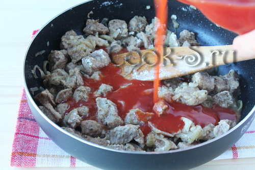 свинина в томатном соусе на сковороде рецепт с фото