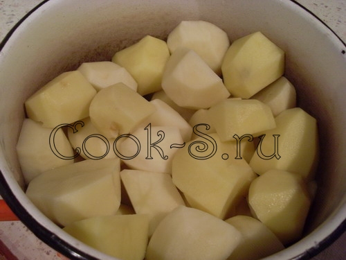 картофельное пюре с луком - очистить картофель