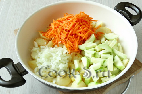 овощное рагу с кабачками и картошкой