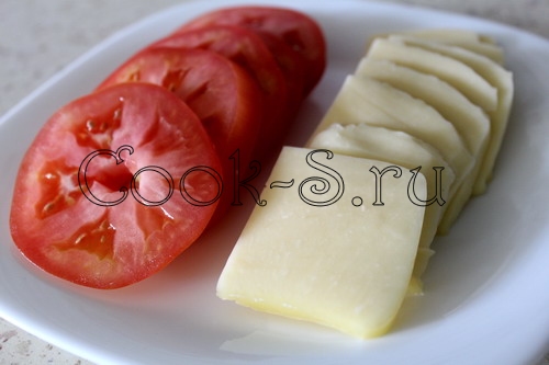 помидоры и сыр