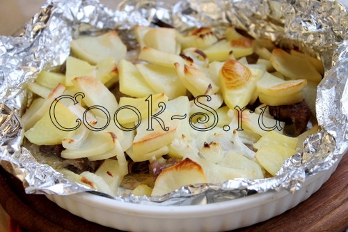 картошка с мясом в духовке запеченная