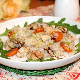 Рис с курицей, луком и морковью