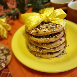 Печенье с кунжутом и семечками