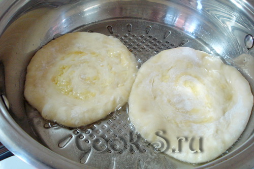 сырные лепешки на кефире на сковороде