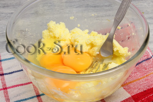 яйца с маслом