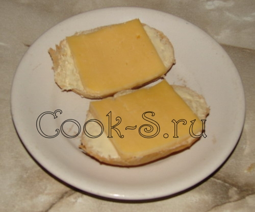Горячие бутерброды с сыром - сыр