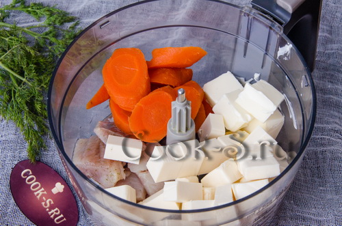 Намазка из сельди, плавленого сыра и моркови